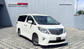 Toyota Alphard 2008