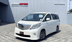 Toyota Alphard 2008