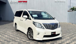 Toyota Alphard 2010