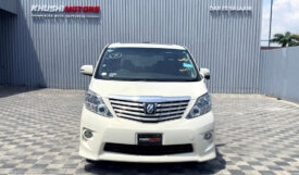 Toyota Alphard 2010